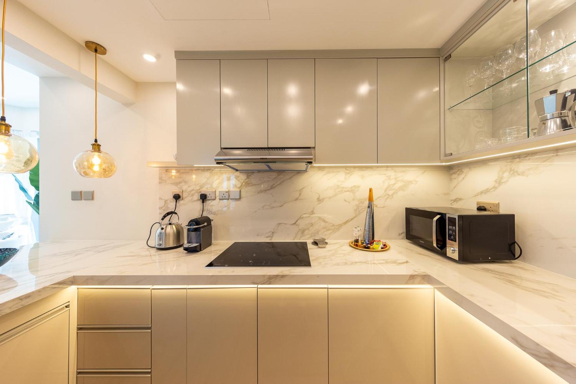 Charming Brand New 2br Close To The Apartment *