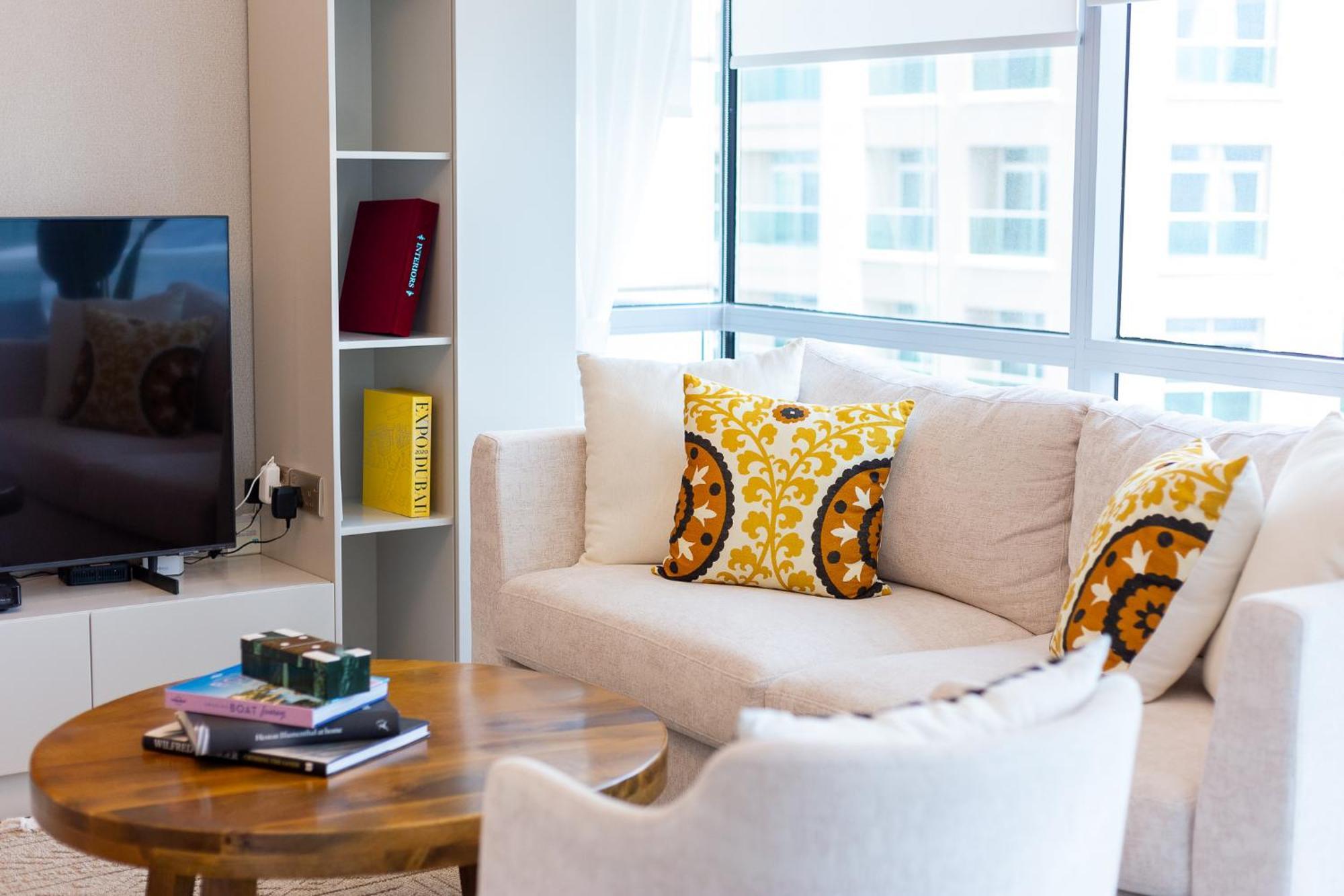 Charming Brand New 2br Close To The Apartment