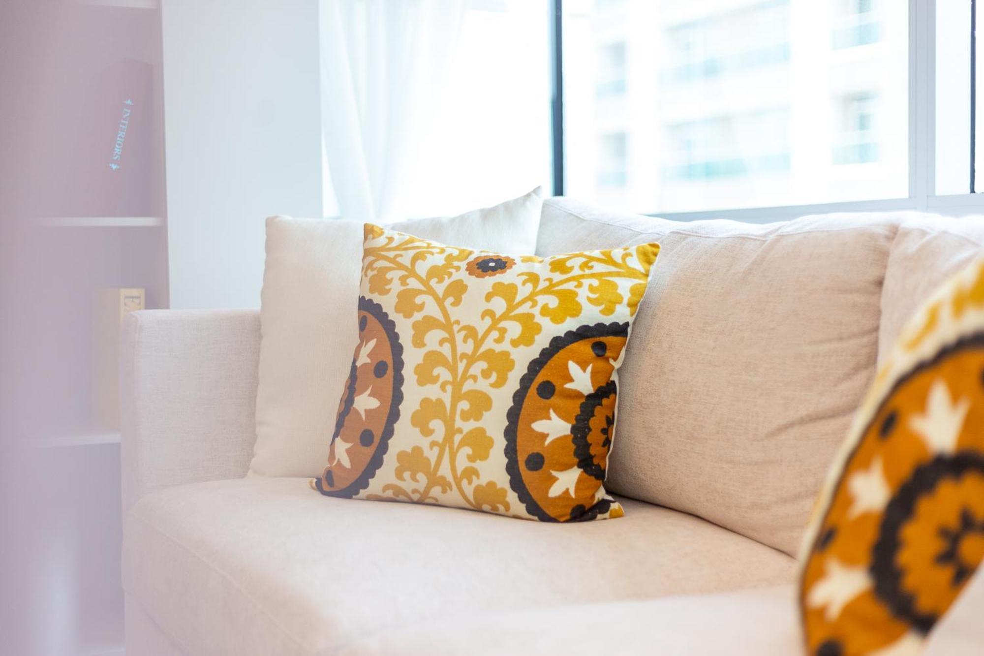 Charming Brand New 2br Close To The Apartment *